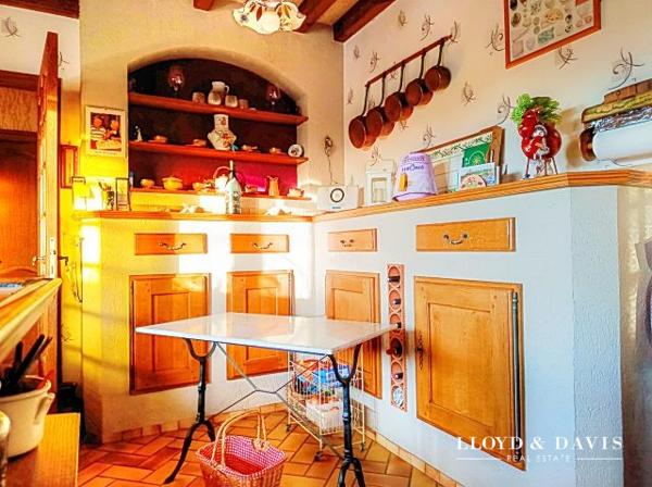 Maison individuelle 146 m² (125 m² habitables) – Vue dégagée, quartier calme, prestations soignées