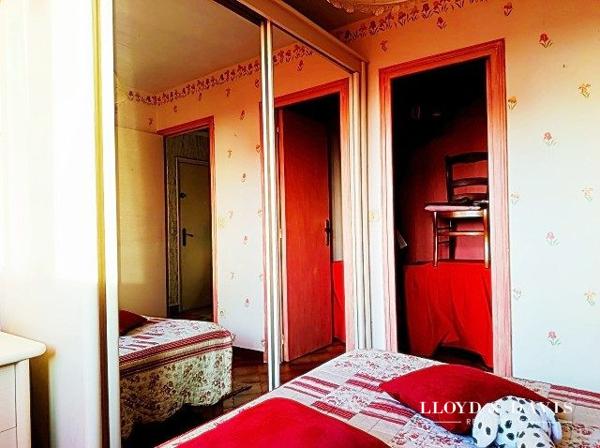 Maison individuelle 146 m² (125 m² habitables) – Vue dégagée, quartier calme, prestations soignées