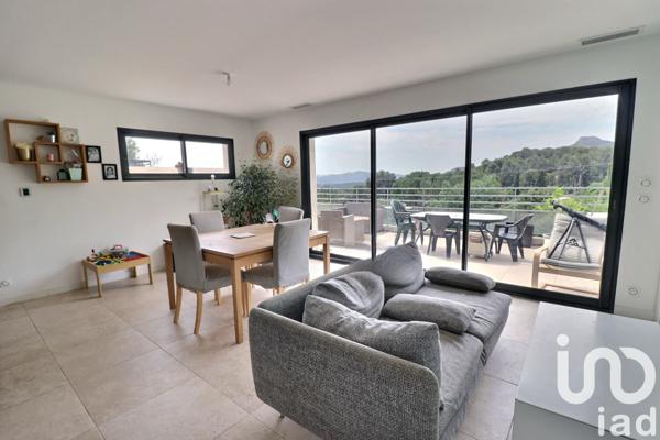 Maison à vendre 4 pièces 100 m² Roquevaire