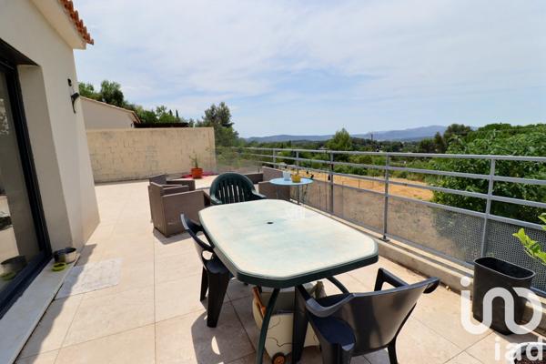 Maison à vendre 4 pièces 100 m² Roquevaire