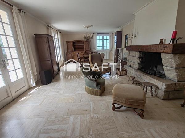 Pavillon 216m² 6chbs avec grand sous sol et jardin