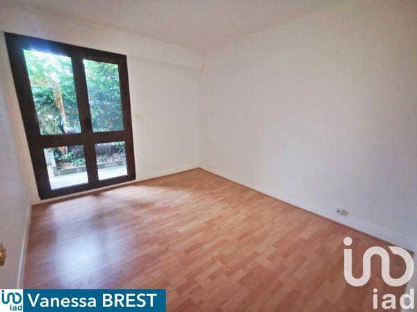 Appartement 3 pièces de 73 m² à Chilly-Mazarin (91380)