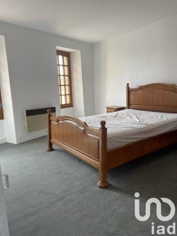 Maison de village 3 pièces de 58 m² à Tessy Bocage (50420)