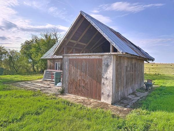 À vendre – Maison familiale rénovée avec piscine, balcon et dépendance – Sainte-Barbe (57640)