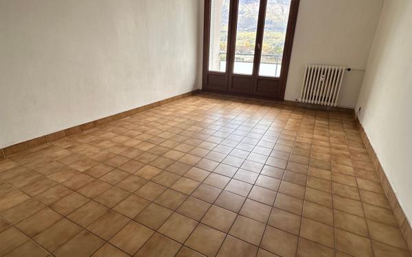 Appartement à louer    3 pièces • 57,97 m2 Saint-Égrève