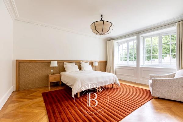Paris 7ème, Appartement 4 Chambres -  418 m² à vendre