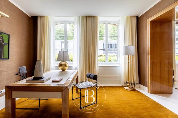 Paris 7ème, Appartement 4 Chambres -  418 m² à vendre