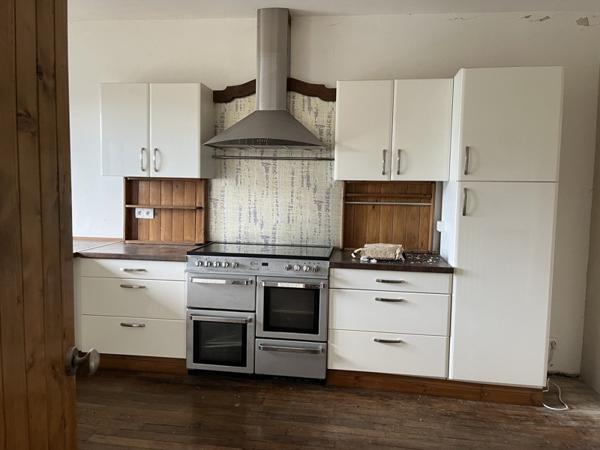 Maison à vendre 129 600 € Bord-Saint-Georges 3 p 147 m² DPE E