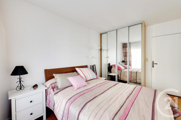 Appartement F2 à vendre  2 pièces - 46,07 m2 PARIS - 75015