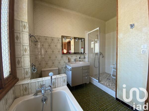 Maison 7 pièces de 180 m² à Guéret (23000)