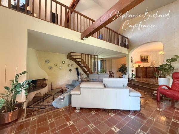 PROPRIETE à vendre 7 pièces CHATEAUVIEUX (05)