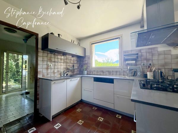 PROPRIETE à vendre 7 pièces CHATEAUVIEUX (05)