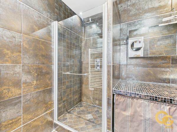 Appartement à THEOULE SUR MER (06590)