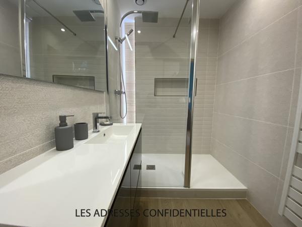 Lyon 1er - Croix Rousse - Superbe appartement canut T2 meublé avec mezzanine