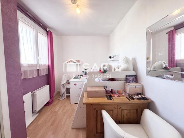 Maison familiale très bien placée