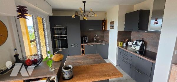 Appartement T3 avec Garage sur les hauteurs de Pontarlier