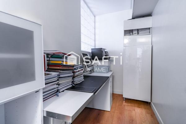 RUE DE MONTREUIL : Superbe appartement-4 chambres