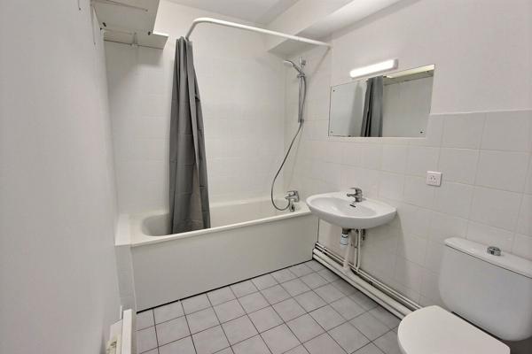 Asnières Gare - Grand studio