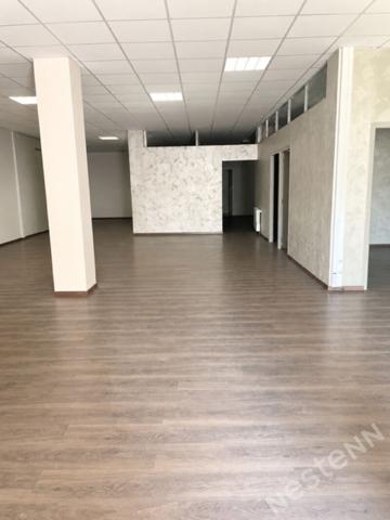 LOFT POTENTIEL EXCEPTIONNEL : Plateau de 460 m²  sur sous-sol