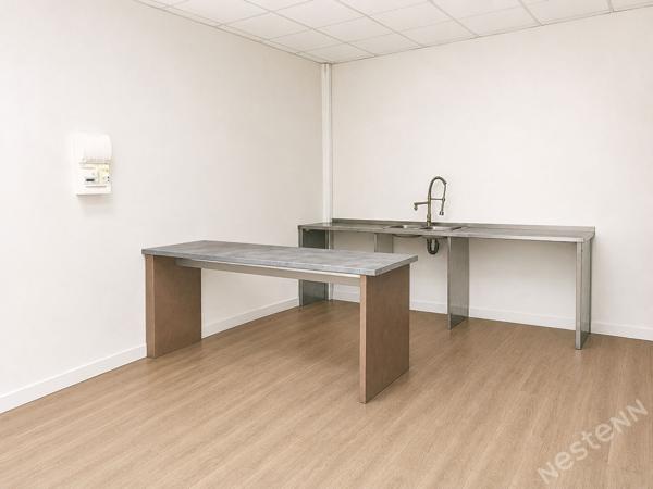 LOFT POTENTIEL EXCEPTIONNEL : Plateau de 460 m²  sur sous-sol