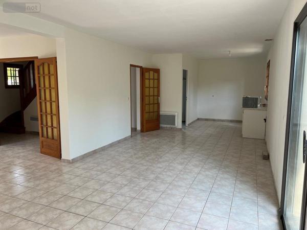 Maison à vendre à Gennes Val de Loire dans le Maine-et-Loire (49350), ref : 49107-1124