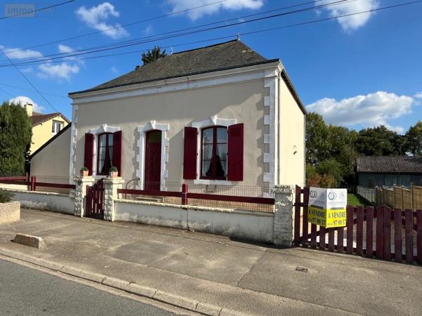 Maison à vendre à Montbizot dans la Sarthe (72380), ref : 72126-3097
