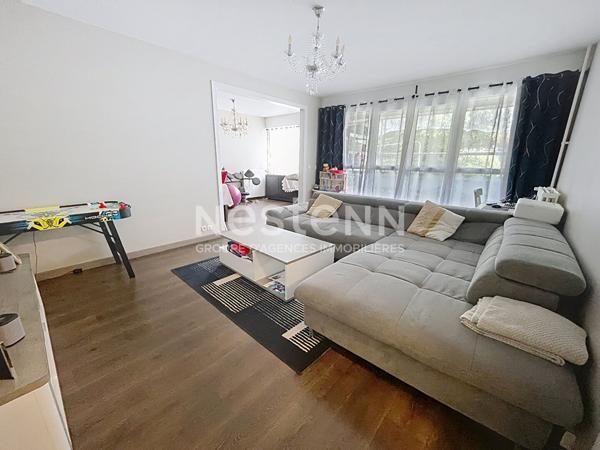 A vendre Appartement de 5 pièces de 98 m2 à Plaisir
