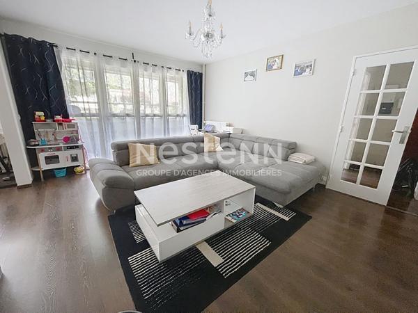 A vendre Appartement de 5 pièces de 98 m2 à Plaisir