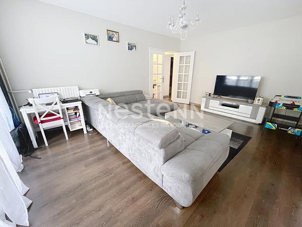 A vendre Appartement de 5 pièces de 98 m2 à Plaisir