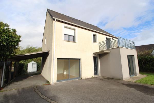 Maison - 6 pièces - 150 m²