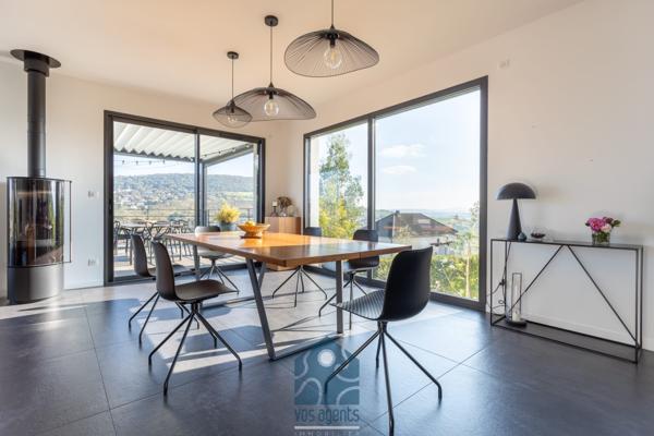 Villa 6 pièce(s) 4 chambre(s) 170 m²