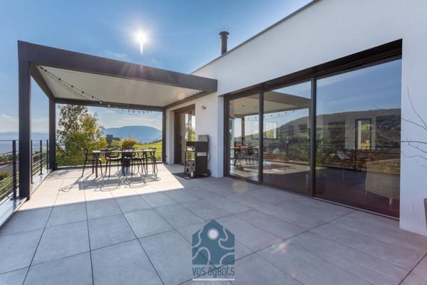 Villa 6 pièce(s) 4 chambre(s) 170 m²