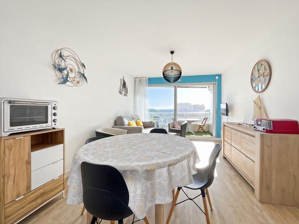 T3 avec une magnifique vue mer