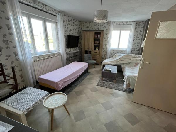 MAISON EPINAL 6 CHAMBRES A RENOVER