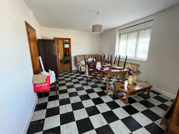 MAISON EPINAL 6 CHAMBRES A RENOVER