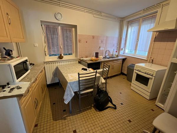 MAISON EPINAL 6 CHAMBRES A RENOVER