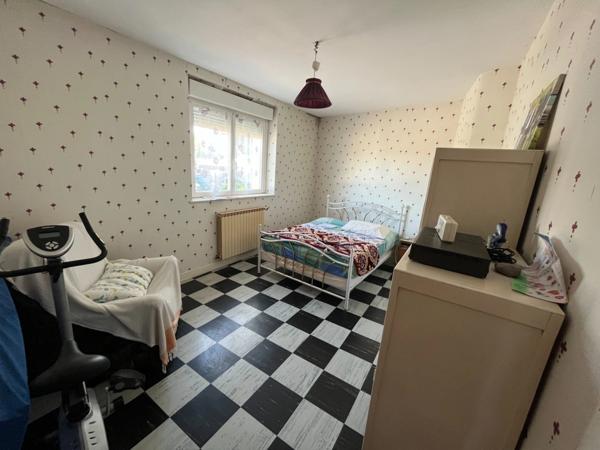 MAISON EPINAL 6 CHAMBRES A RENOVER