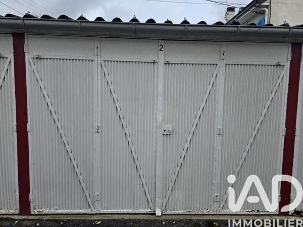 Parking à vendre 802 m² Châteauroux