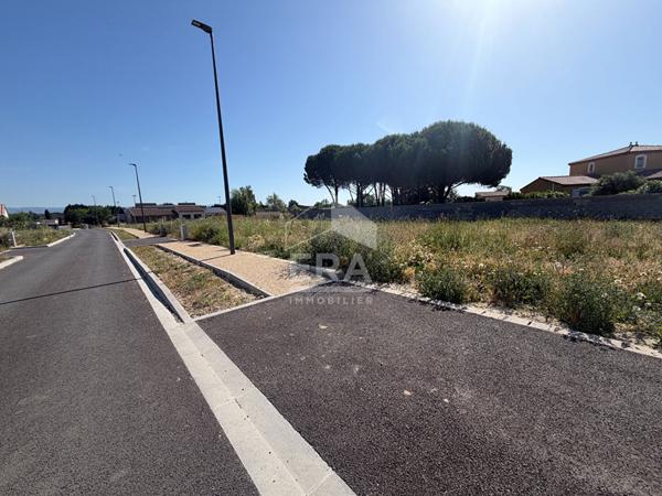 Terrain à vendre de 550 m² à Villesequelande - ERA IMMOBILIER CARCASSONNE