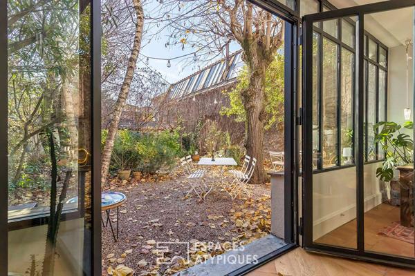 Maison de charme rénovée avec extension et jardin coeur Montchat