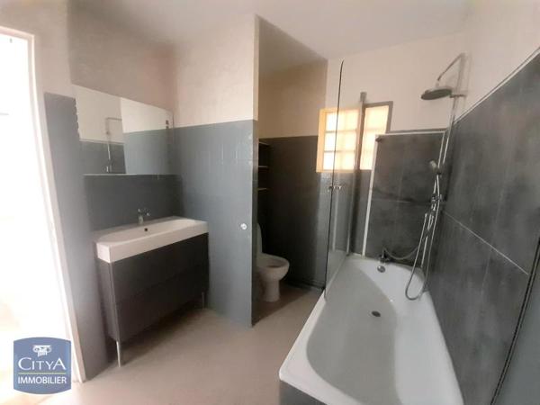 Appartement à louer 2 pièces 53.35m²