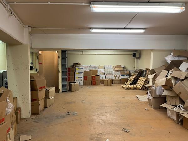 Bureaux à vendre en rez de chaussée à Cergy avec accès PMR et parkings