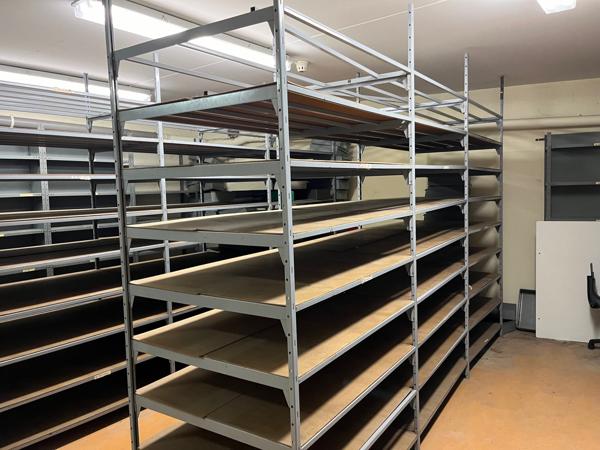 Bureaux à vendre en rez de chaussée à Cergy avec accès PMR et parkings