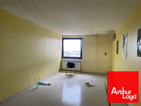 Immeuble à réhabiliter à la vente à Montpellier avec forte visibilité