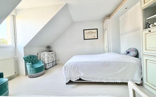 Maison à vendre    6 pièces • 154 m2 Chartres