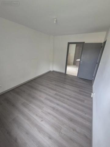Location - Maison Saint-Fuscien 80680 175 m 2
