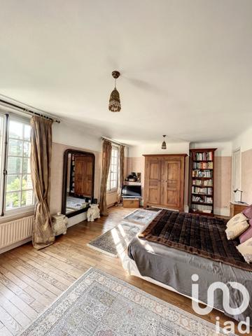 Maison à vendre 11 pièces 252 m² Châtenay-Malabry