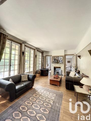 Maison à vendre 11 pièces 252 m² Châtenay-Malabry