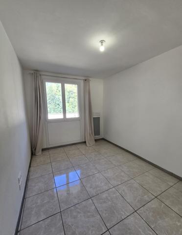 Maison
         7 pièces
        - 130 m² 174 500 €*