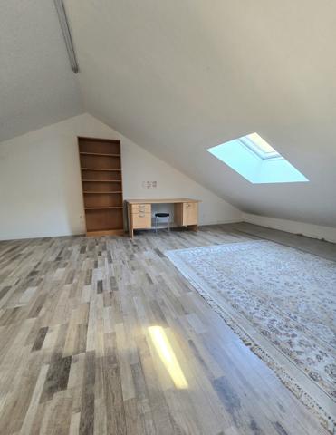 Maison
         7 pièces
        - 130 m² 174 500 €*